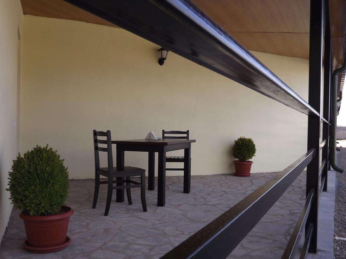 Hotel Emocia Natakhtari Exterior photo